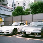 Parking-in-Japan-01-Coin-Lot-Mazda-RX7-FD3S-Nissan-S15-640x427